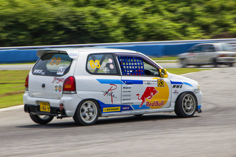 Illustration for article titled Few pics from a keicar race at Kota Circuit today...